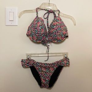 Victoria’s Secret Bikini Set